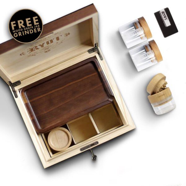 LOCK-R Box (11 x 10) with FREE Wood GR8TR with Jar Body